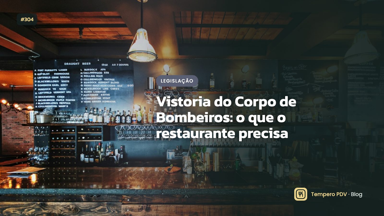 Extintores e placa de saída de emergência