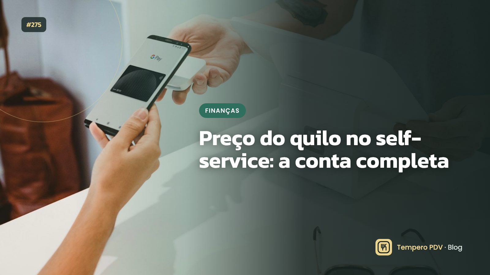 Balança no fim do buffet com prato servido