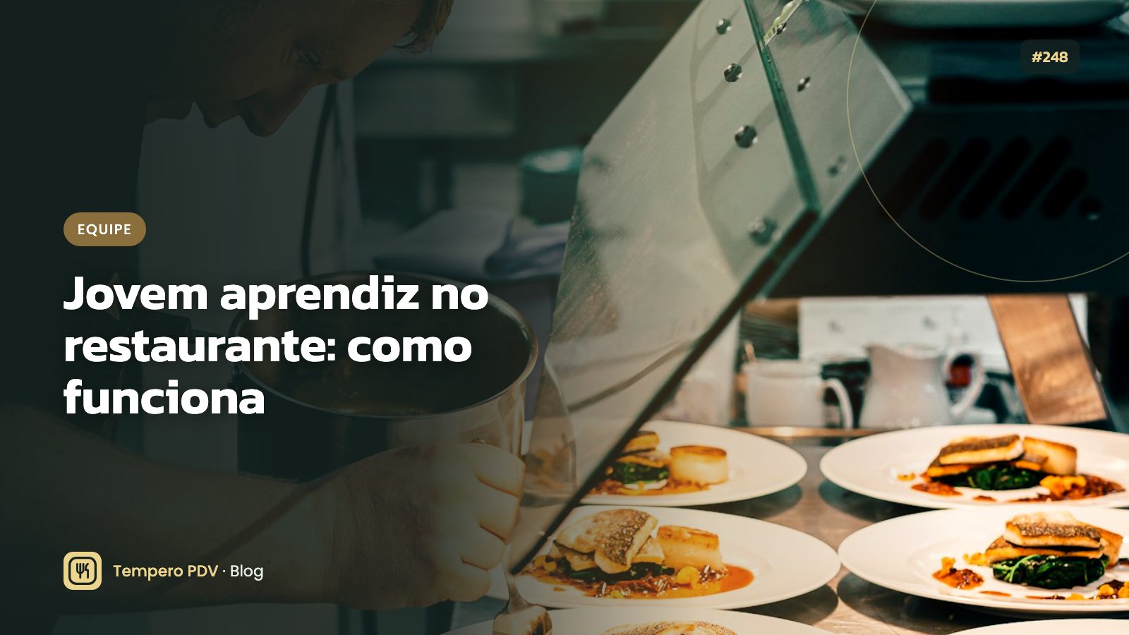 Jovem aprendendo no salão do restaurante