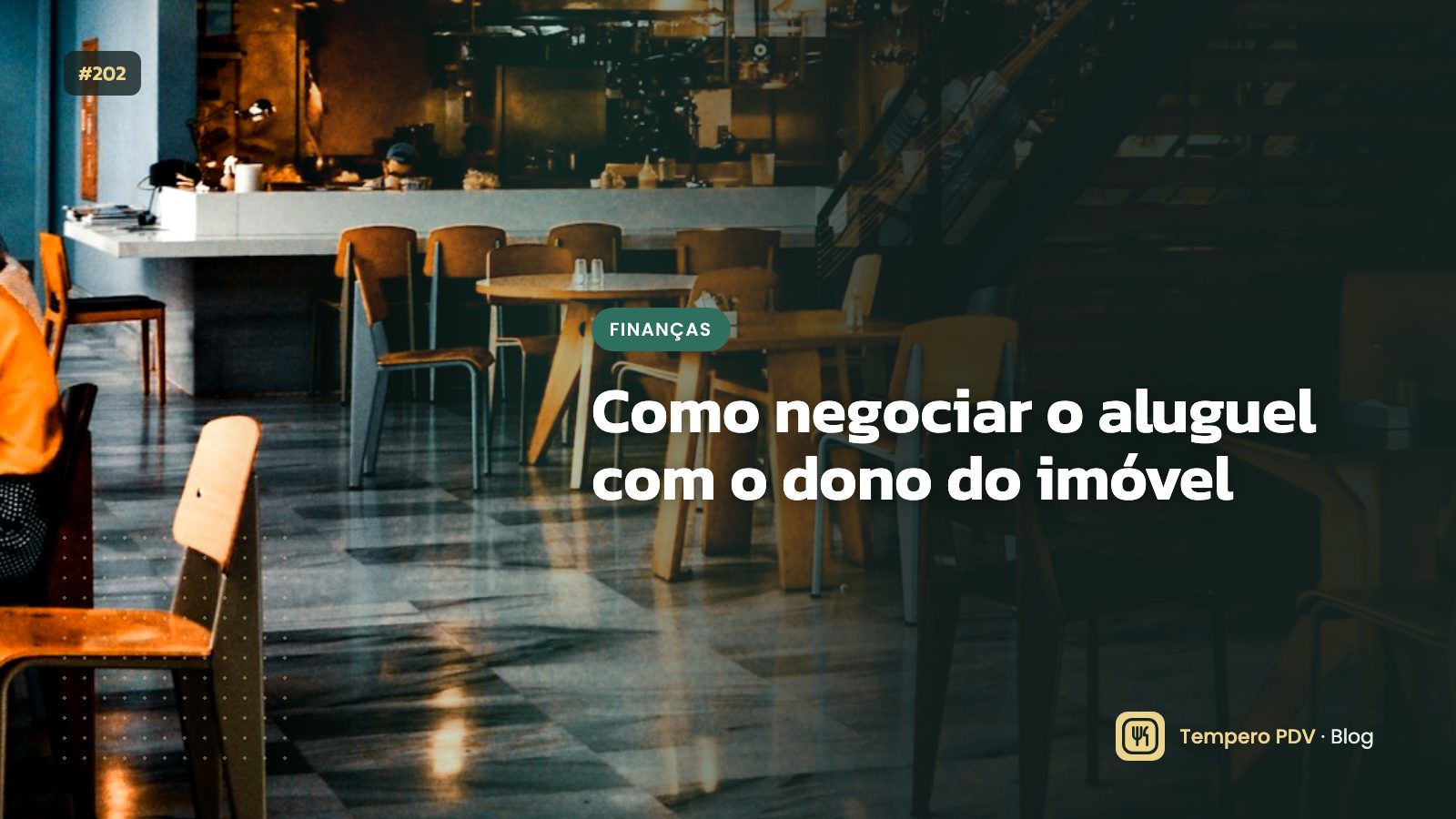 Fachada de restaurante em rua comercial