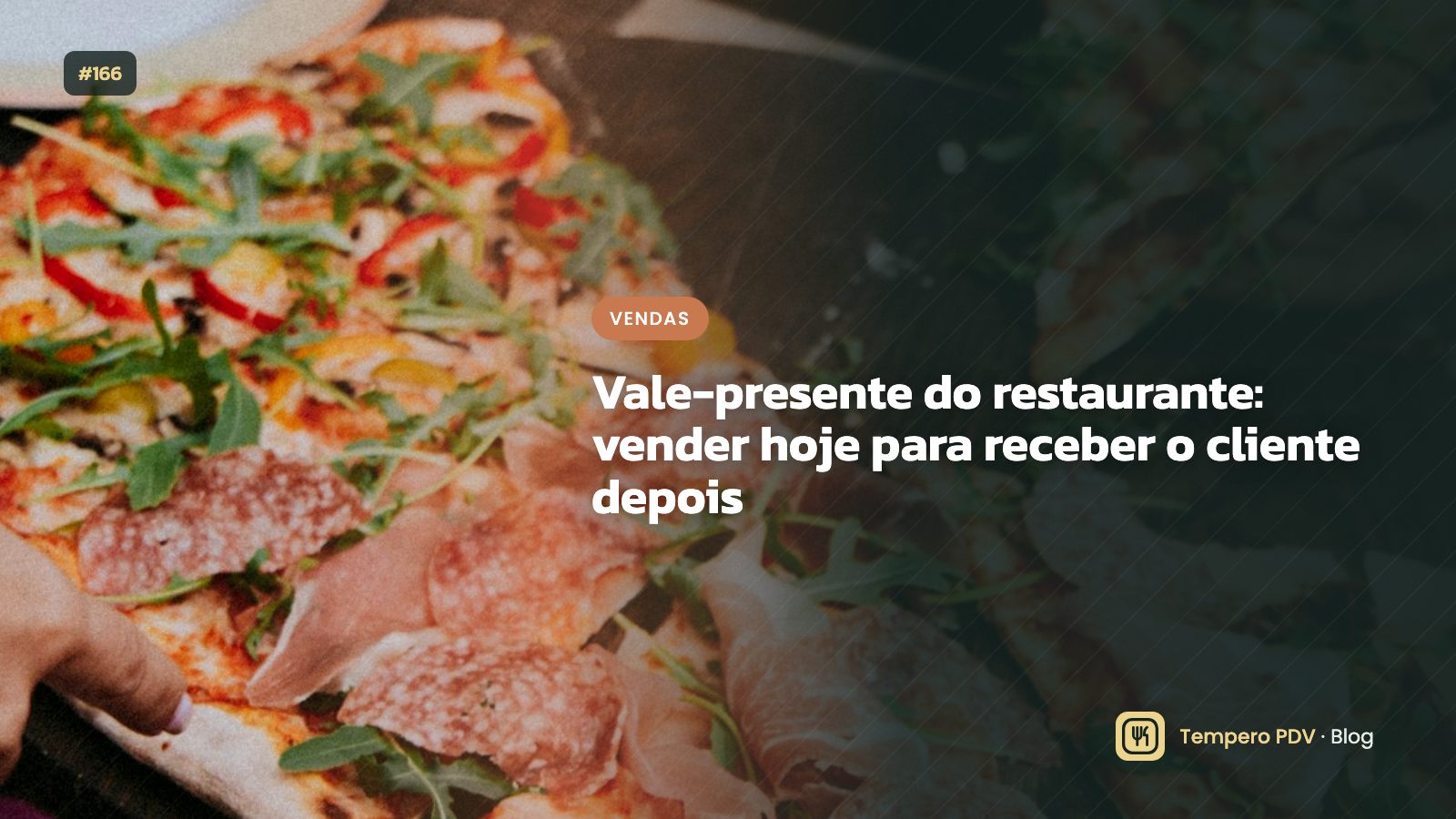 Cartão de presente sobre a mesa do restaurante